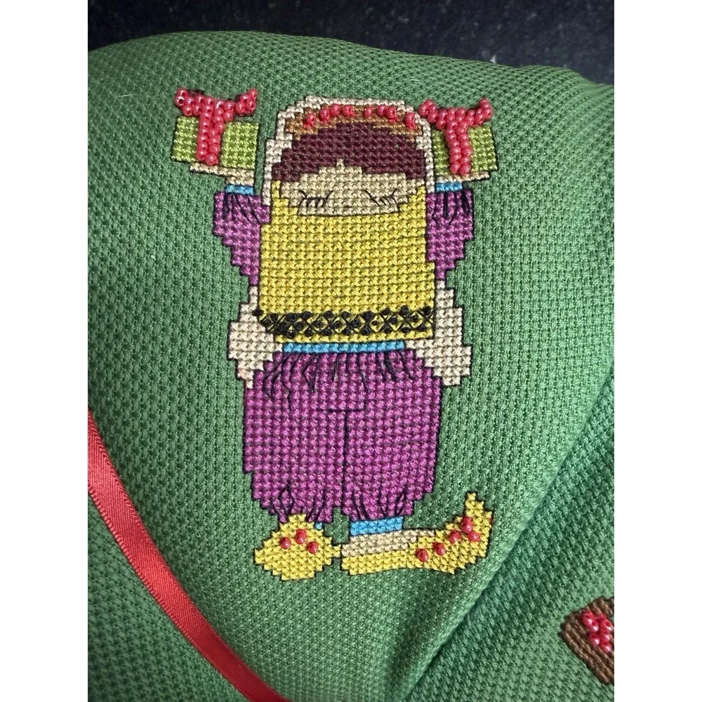 Vtg Handmade Christmas Needlepoint Pillow 18
